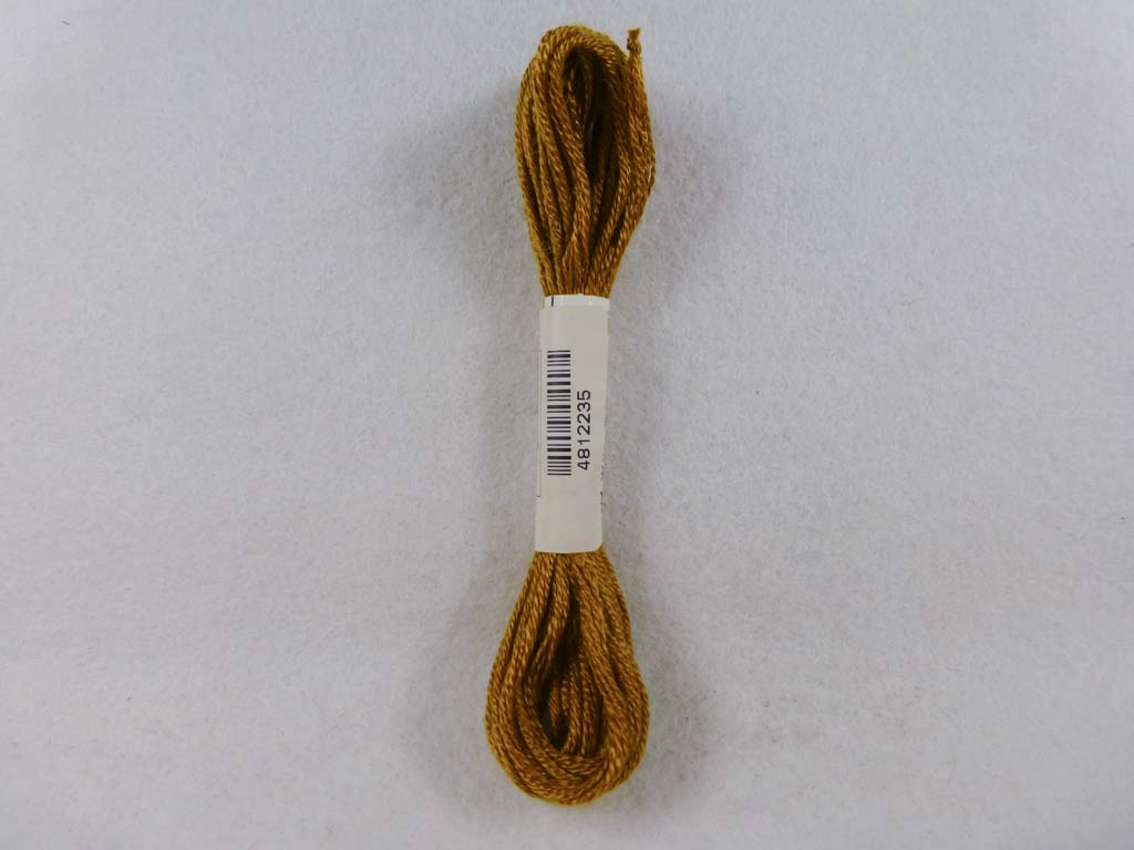 Soie d'Alger 2235 by Au Ver a Soie From Beehive Needle Arts
