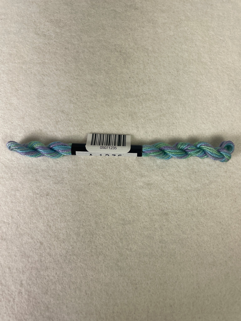 ThreadworX Au Ver A Soie O/D Silk-  A1235 Easter Eggs