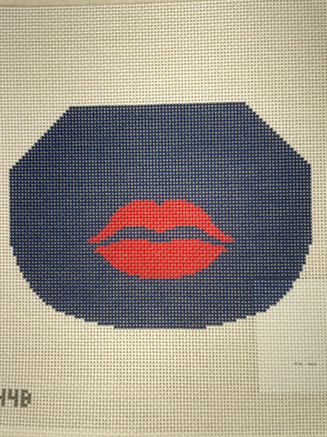 * Jeni Sandberg JS344B Lips Kiss Lock Bag- Navy and Red