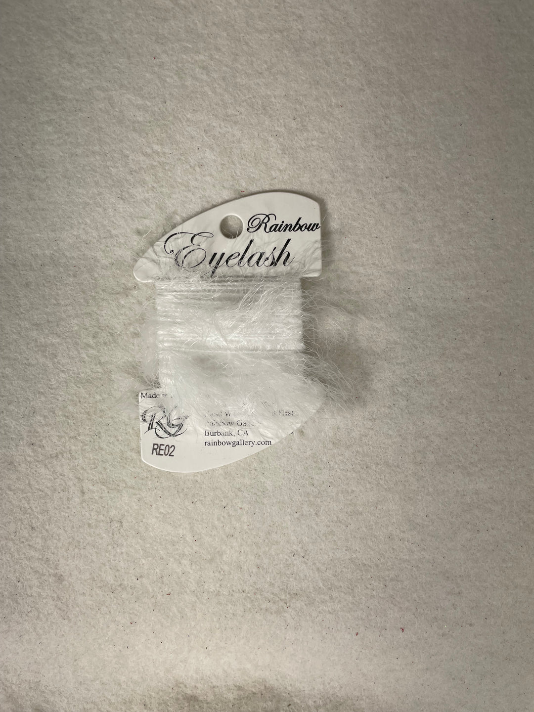 * Eyelash RE02 White