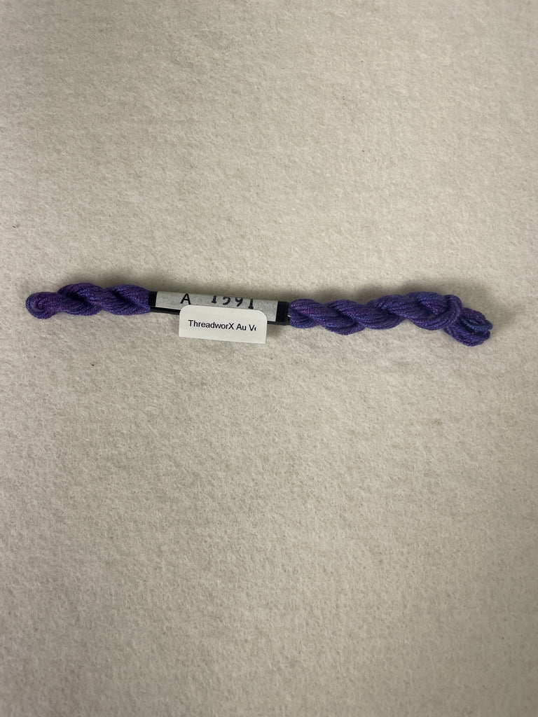ThreadworX Au Ver A Soie O/D Silk-  A1591 Purple Haze