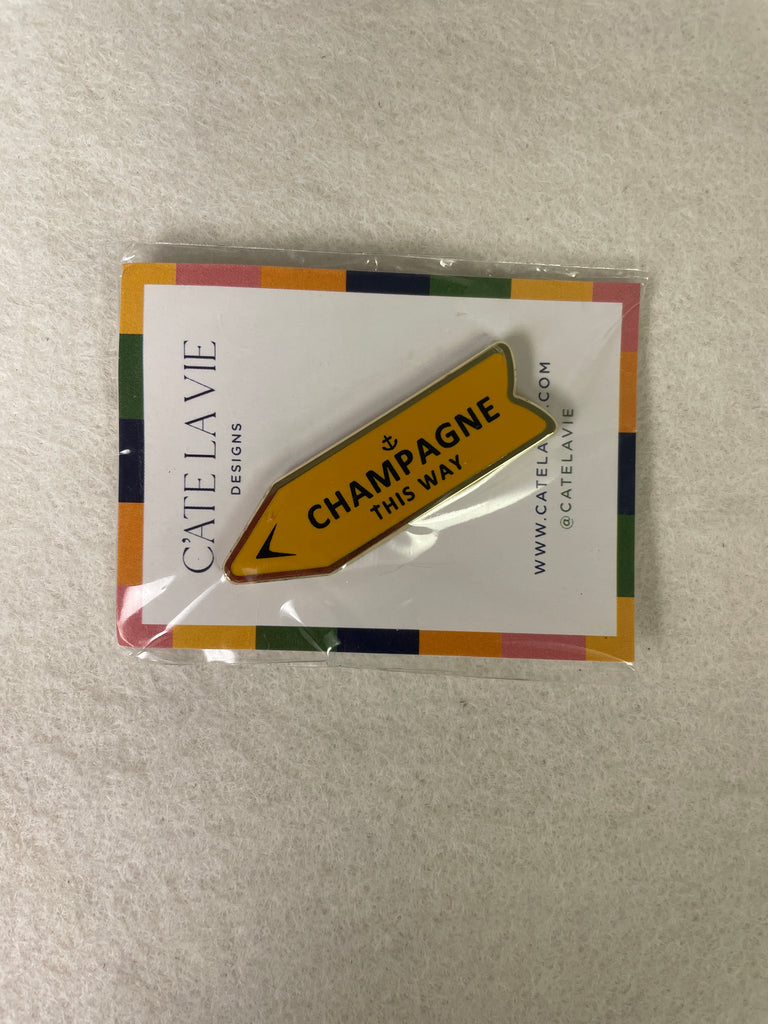 *C'ate La Vie Needle Minder- Orange Arrow