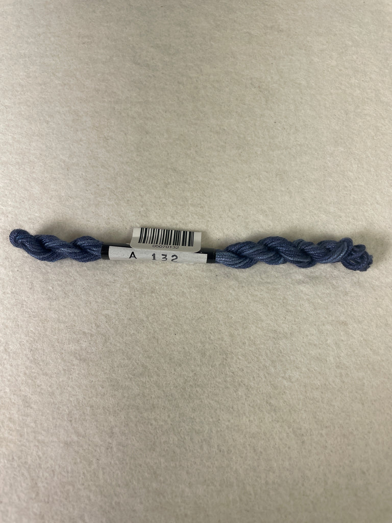 ThreadworX Au Ver A Soie O/D Silk-  A132 Navy Pier