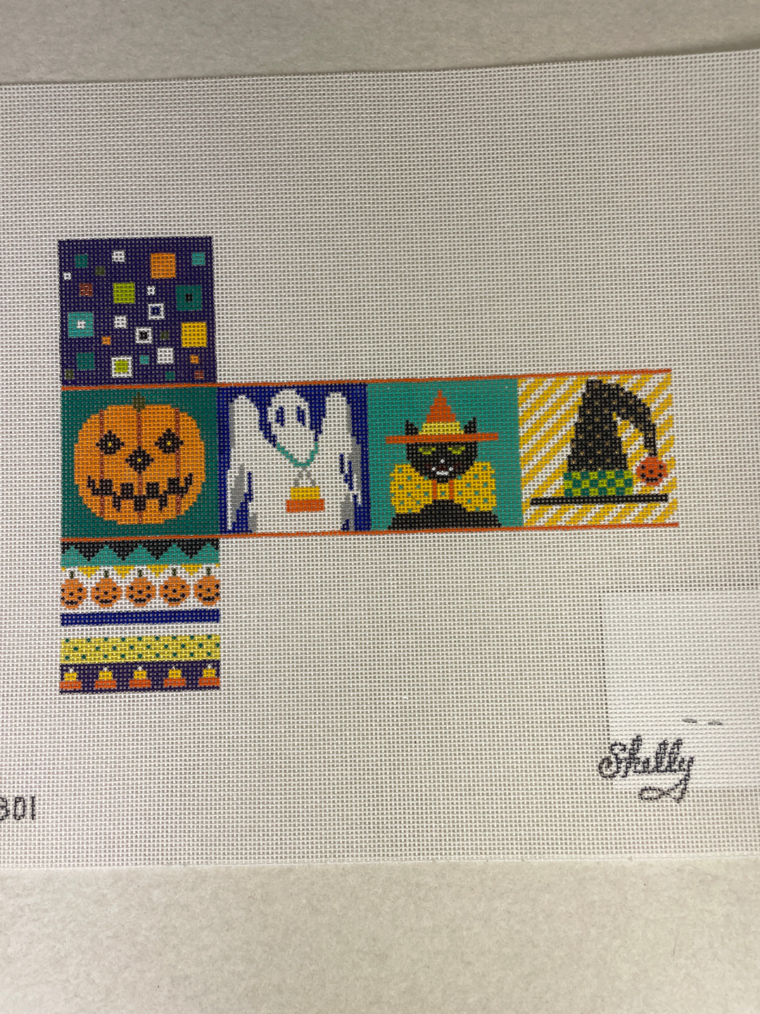 * Shelly Tribbey JB01  Halloween Cat Box Ornament