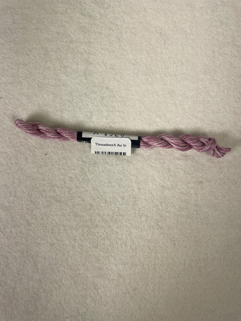 ThreadworX Au Ver A Soie O/D Silk-  A1520 Windsor Pink