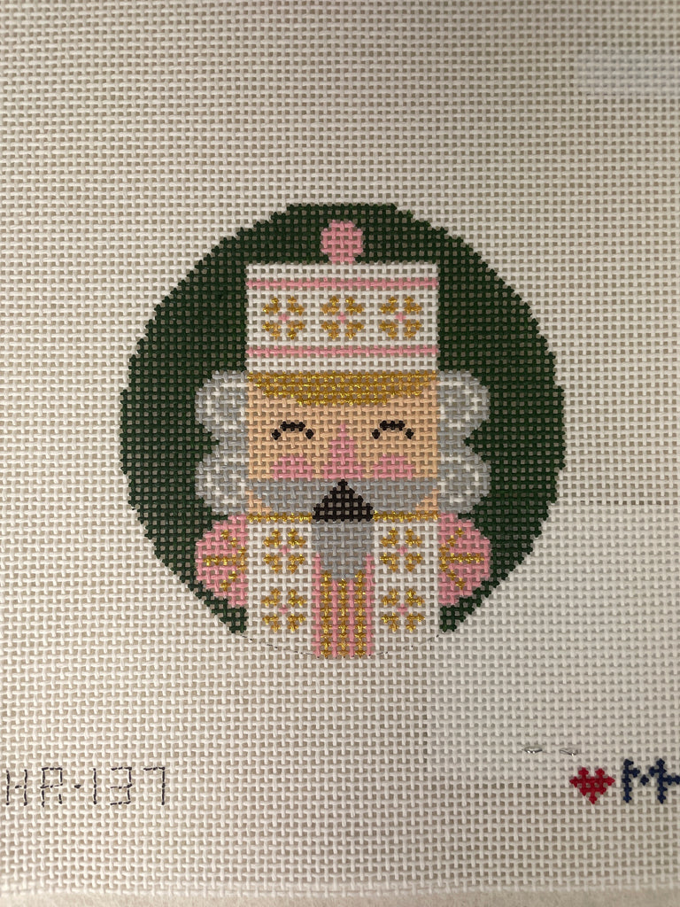 * Love mhb Studio CHR137 Nutcracker Elliot Round
