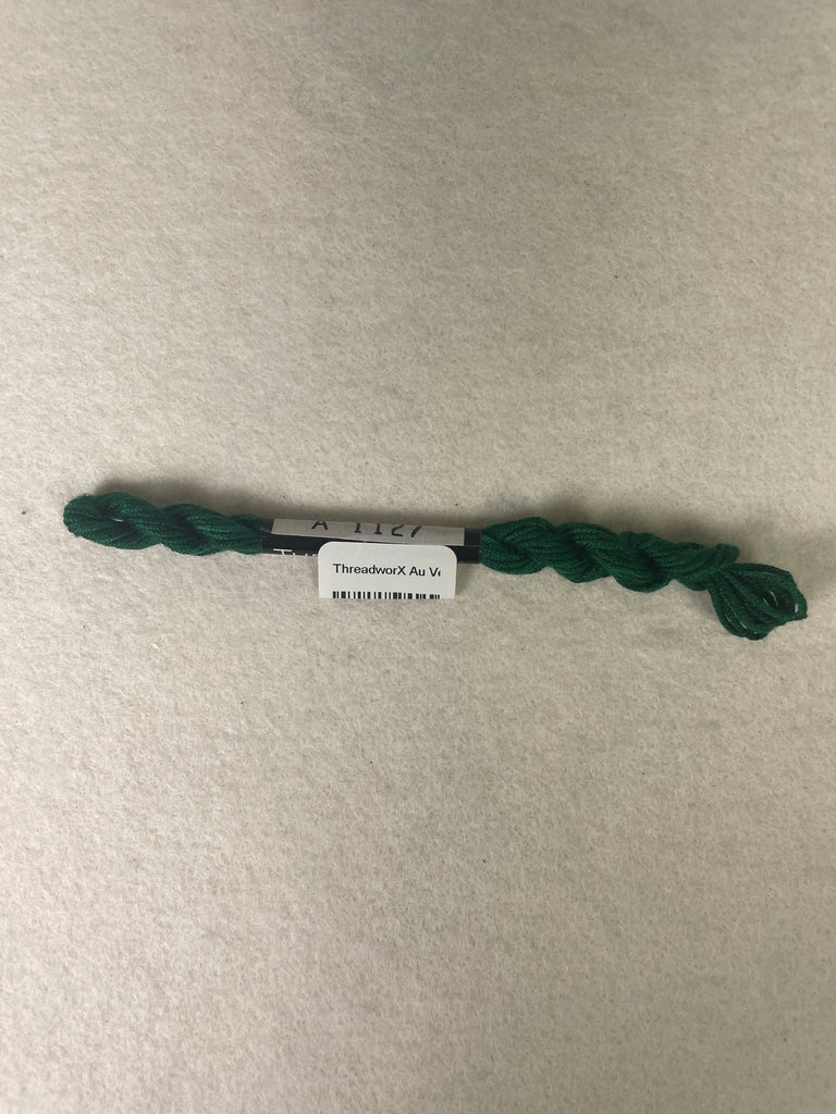 ThreadworX Au Ver A Soie O/D Silk-  A1127 Jungle Green