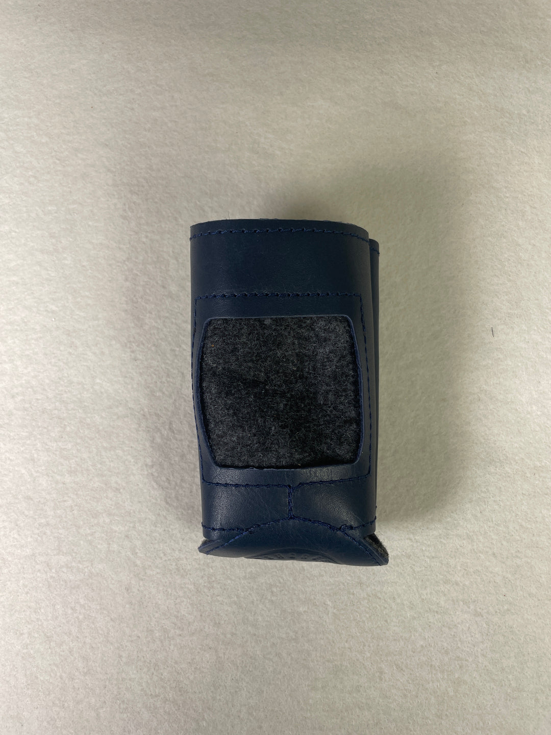 * Evergreen Self Finishing Leather Can Cozy for Needlepoint, Standard Can- Navy