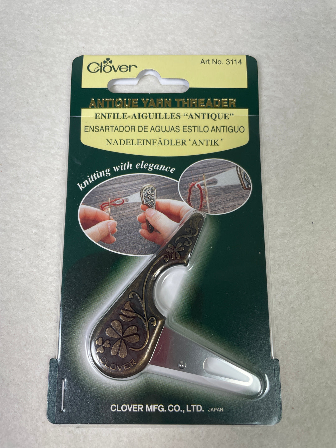 * Fleur de Paris Clover 3114 Antique Yarn Threader