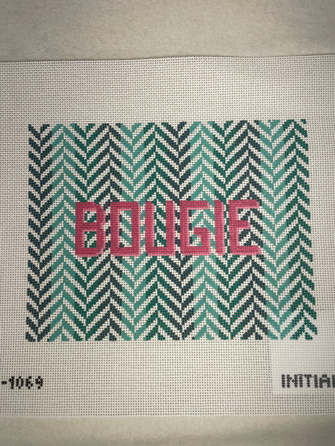 * Initial K Studio 1069 Herringbone Bougie - Turquoise