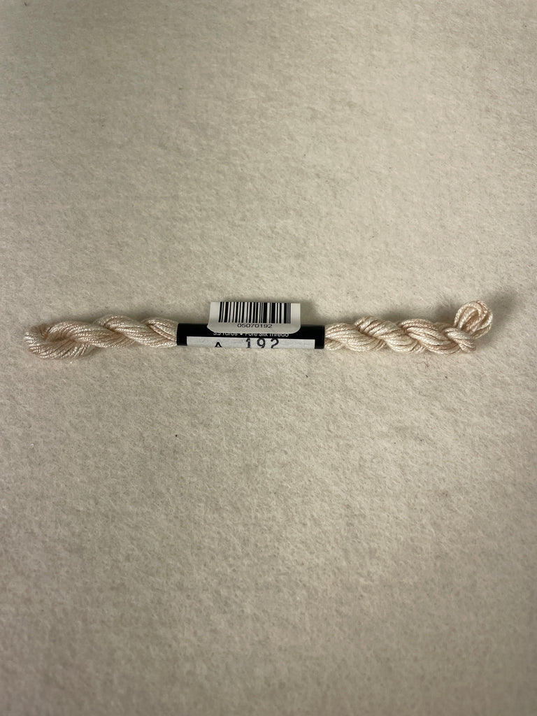 ThreadworX Au Ver A Soie O/D Silk-  A192 Ivory