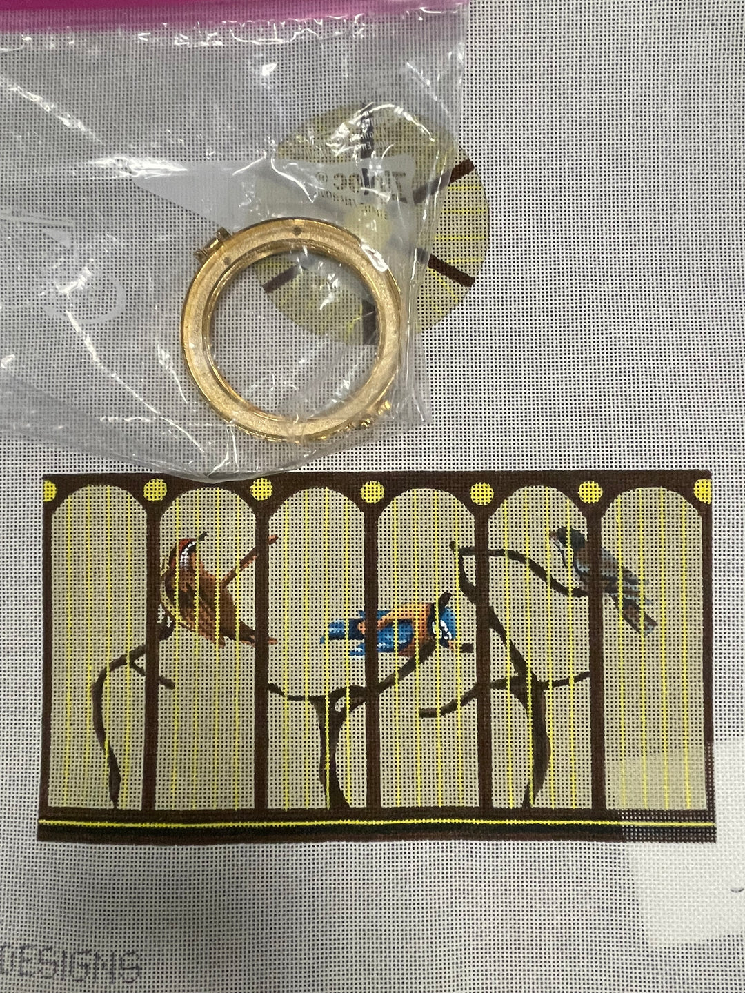 * DJ Designs DL990 Bird Cage Box