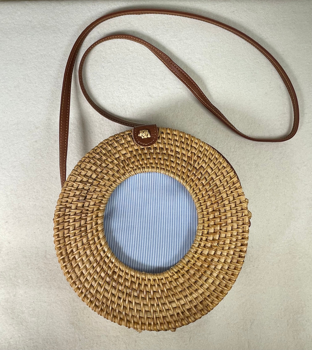 * Penny Linn Designs 4x4 Round Wicker Bag- Brown