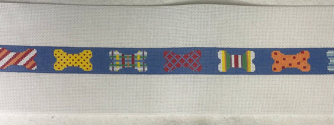 * Susan Roberts Needlepoint 1916 Patchwork Dog Bone Collar/ blue- 18m