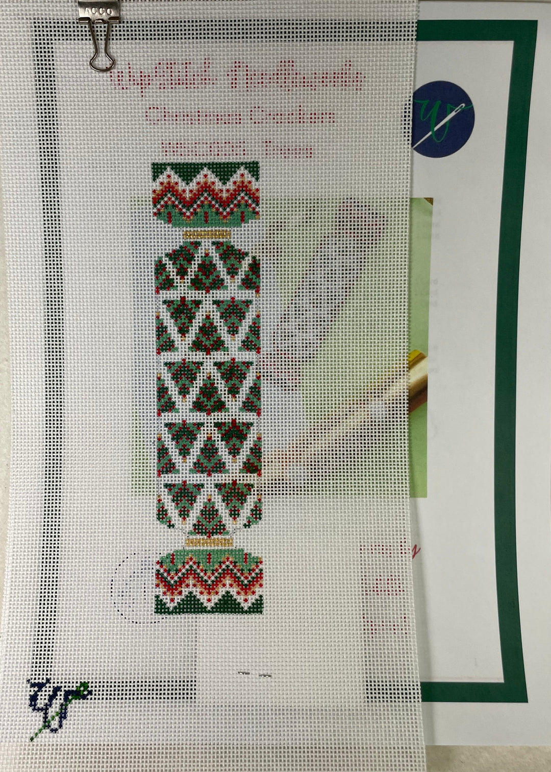 * Wipstitch Needleworks 005 Trees Cracker (with Stitch Guide)