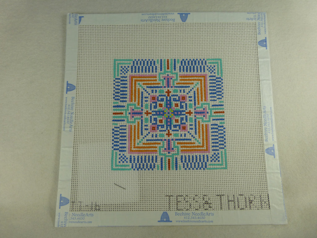 Tess & Thorn TT16 Spring Medallion