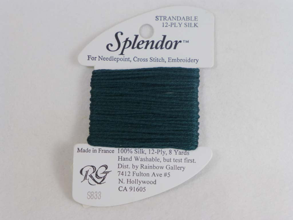 Splendor S833 Very Dark Green