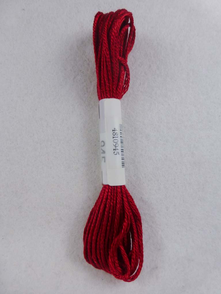 Soie d'Alger 945  by Au Ver a Soie From Beehive Needle Arts