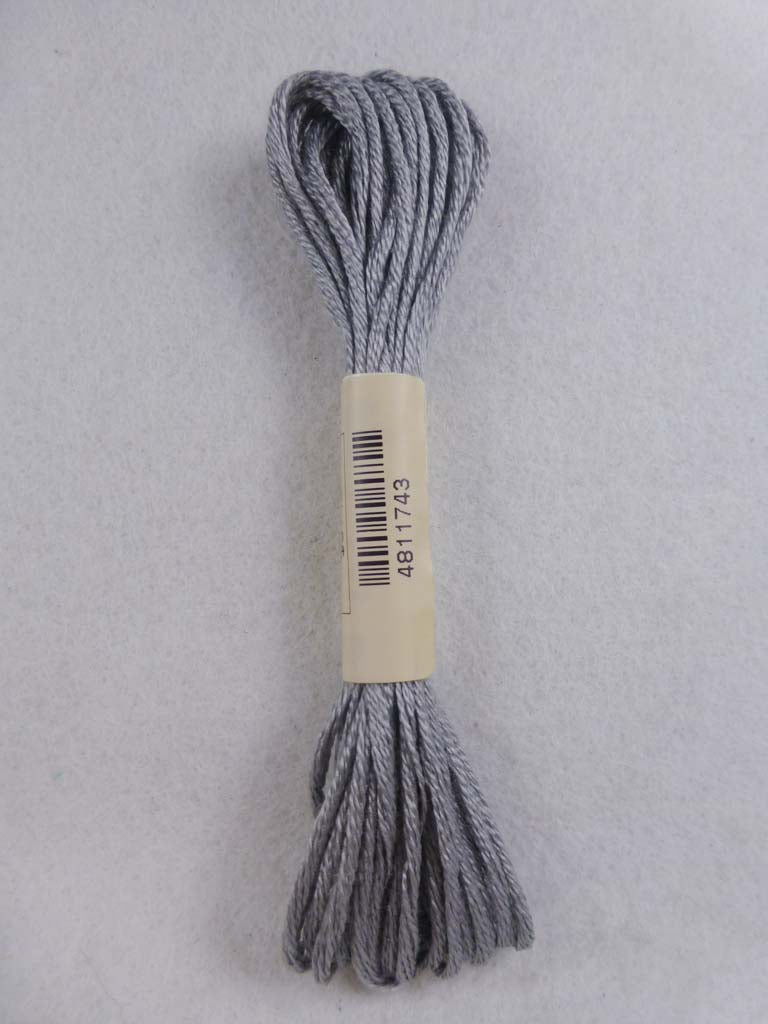 Soie d'Alger 1743  by Au Ver a Soie From Beehive Needle Arts