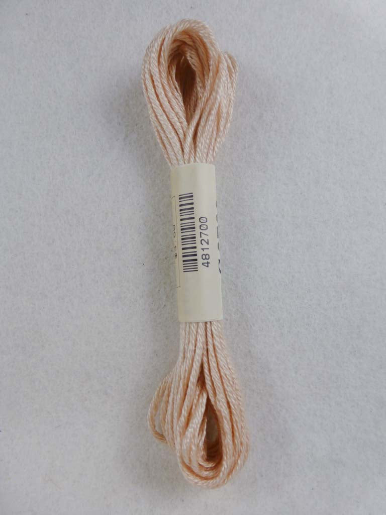 Soie d'Alger 2700  by Au Ver a Soie From Beehive Needle Arts