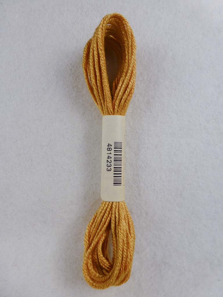 Soie d'Alger 4233  by Au Ver a Soie From Beehive Needle Arts