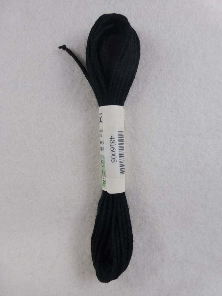 Soie d'Alger Noir  by Au Ver a Soie From Beehive Needle Arts