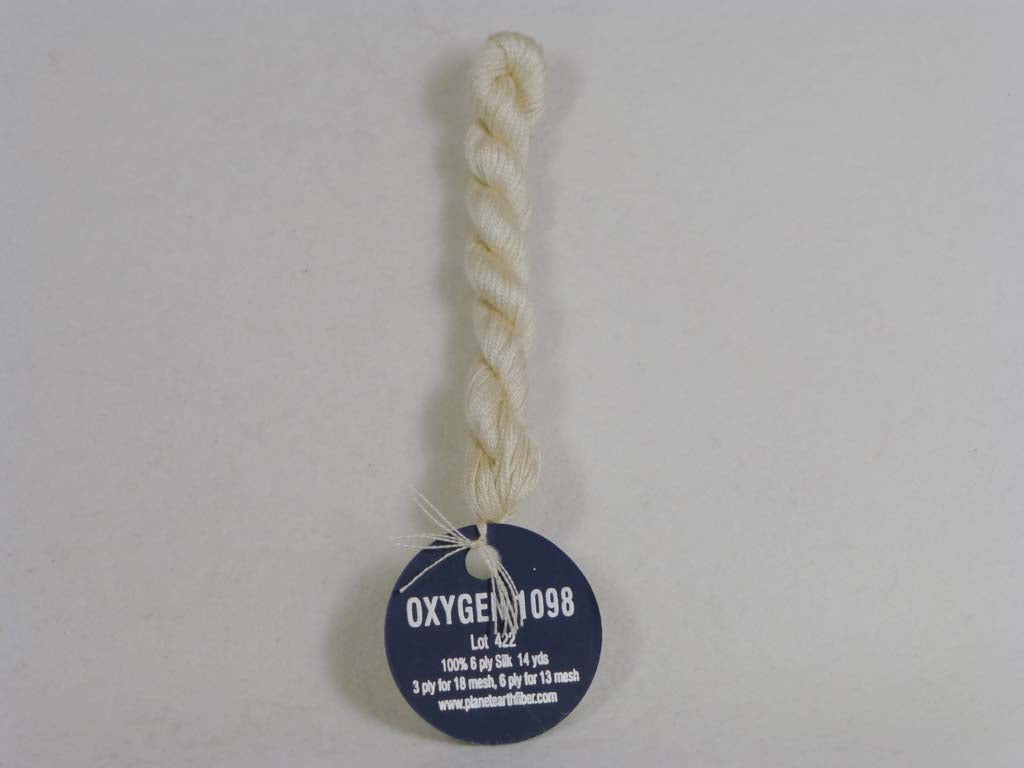 Planet Earth 6-ply 1098 Oxygen by Planet Earth From Beehive Needle Arts