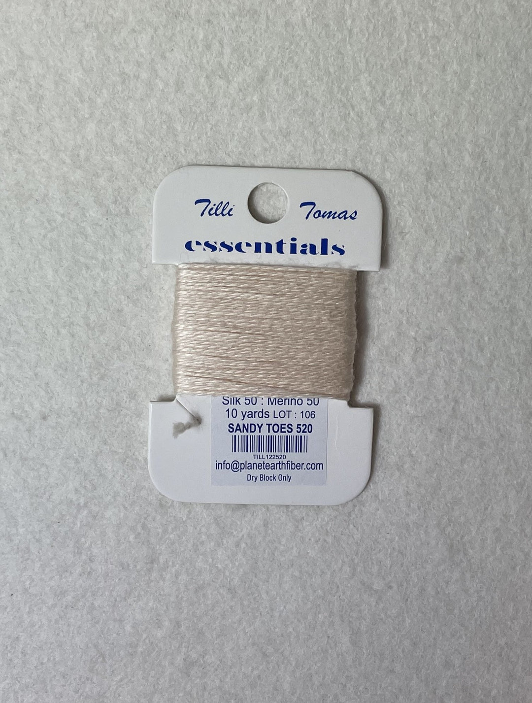 Essentials 520 Sandy Toes