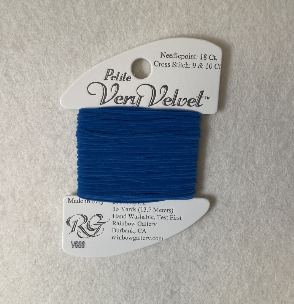 Petite Very Velvet V688 Blue Oasis