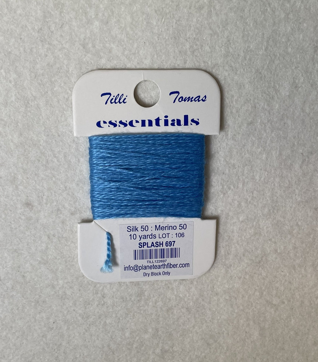 Essentials 697 Splash