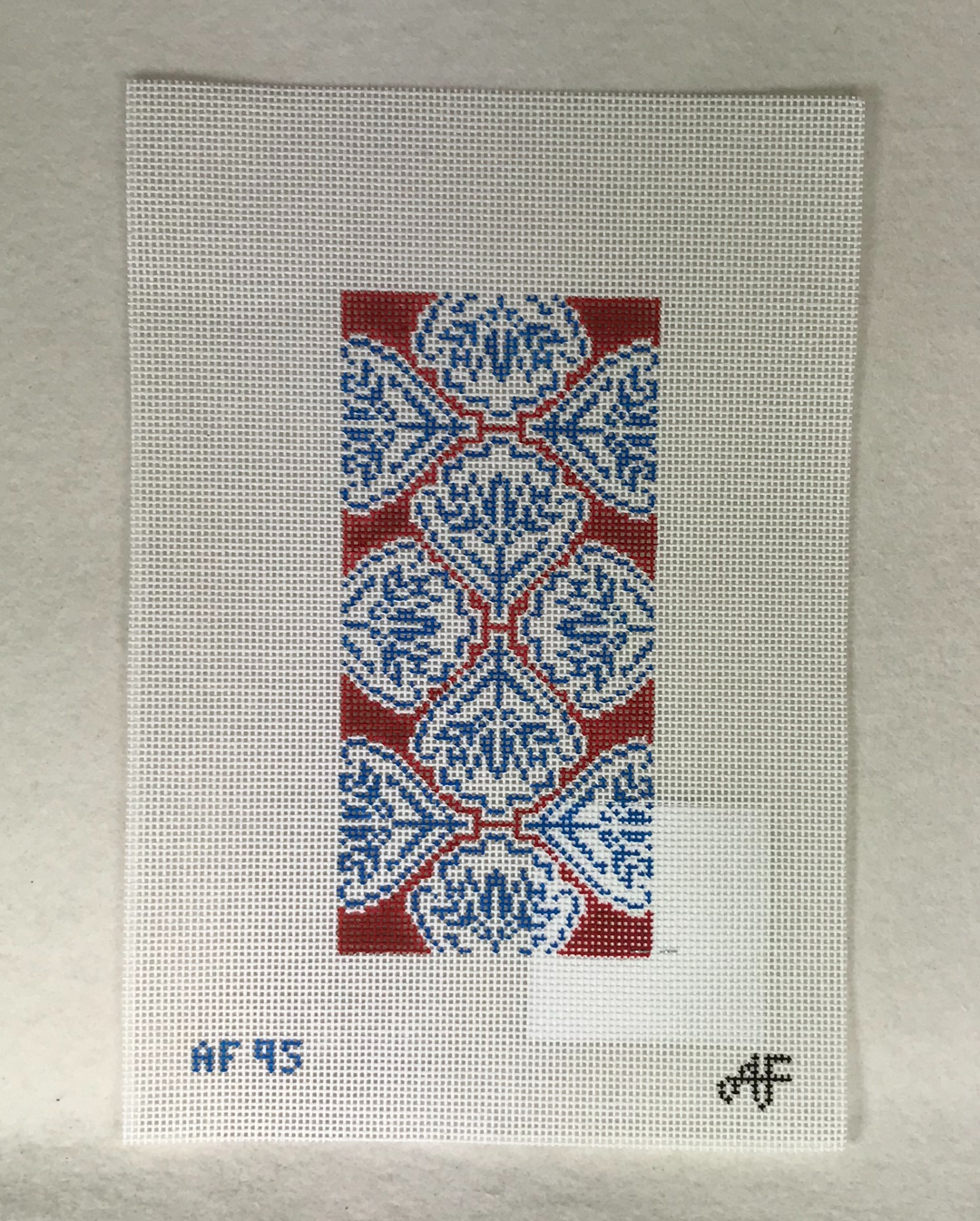 Anne Fisher Needlepoint AF95 Red Medallion Eyeglass Case