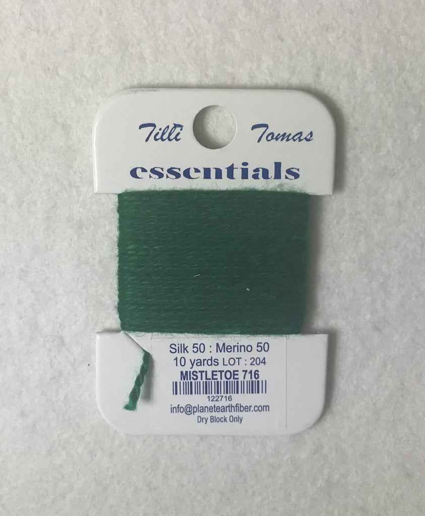 Essentials 716 Mistletoe