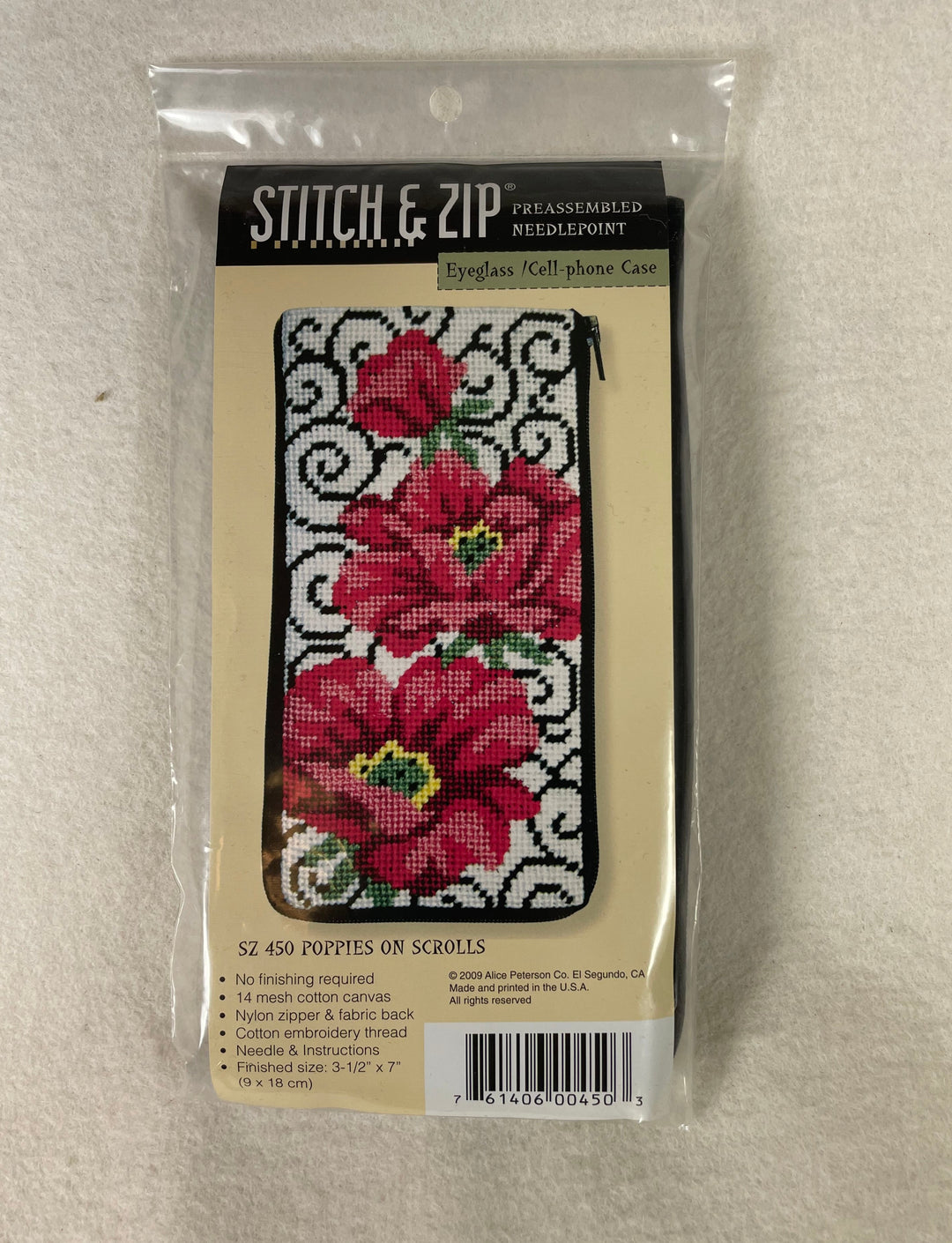 Alice Peterson SZ450 Poppies on Scrolls Eyeglass Case