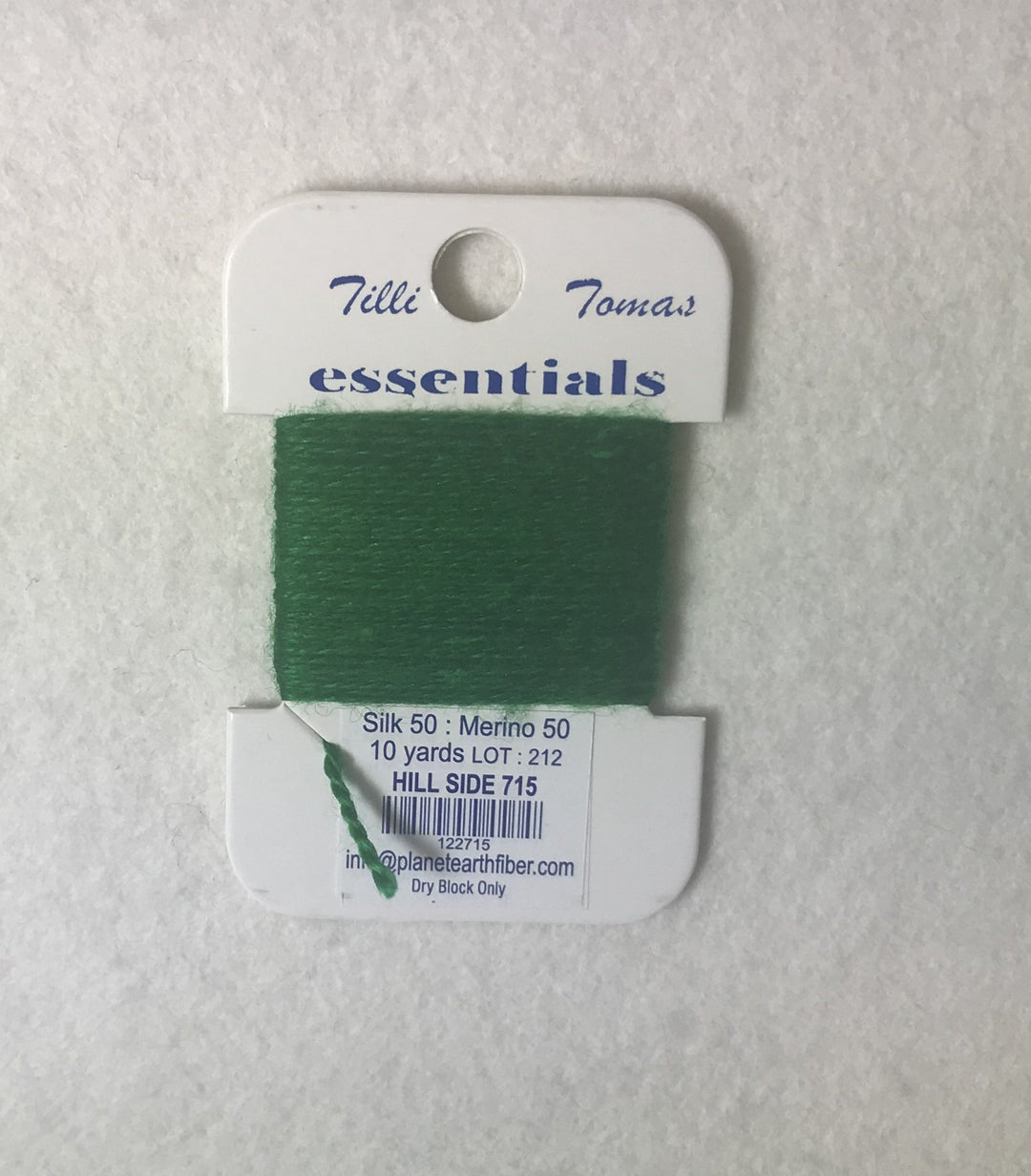 Essentials 715 Hillside