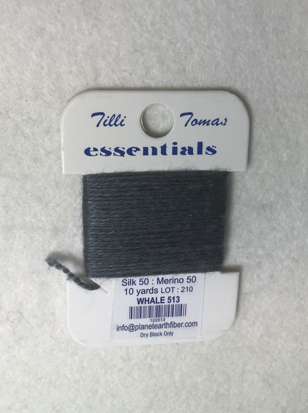 Essentials 513 Whale