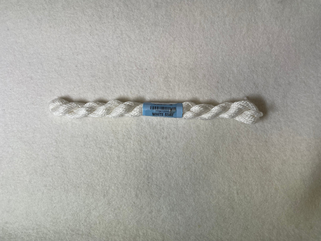 Skein Essentials SE-502 White